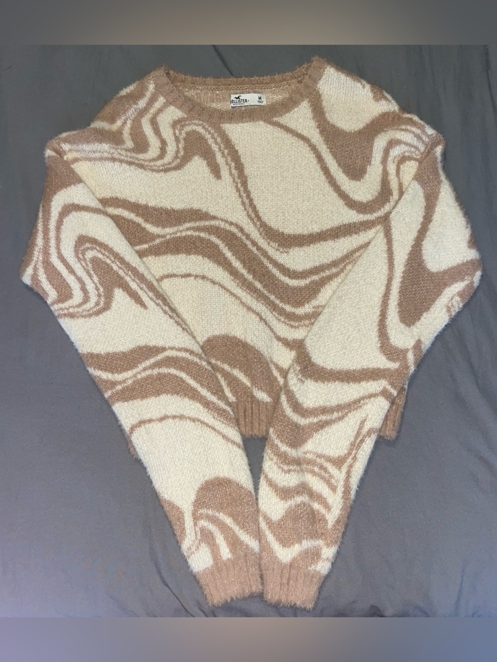 Hollister Cream and Tan Swirl Crewneck Knit Sweater